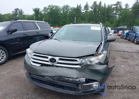 2012 Toyota Highlander Base V6 из США, поврежденный, VIN 5TDBK3EH7CS146948